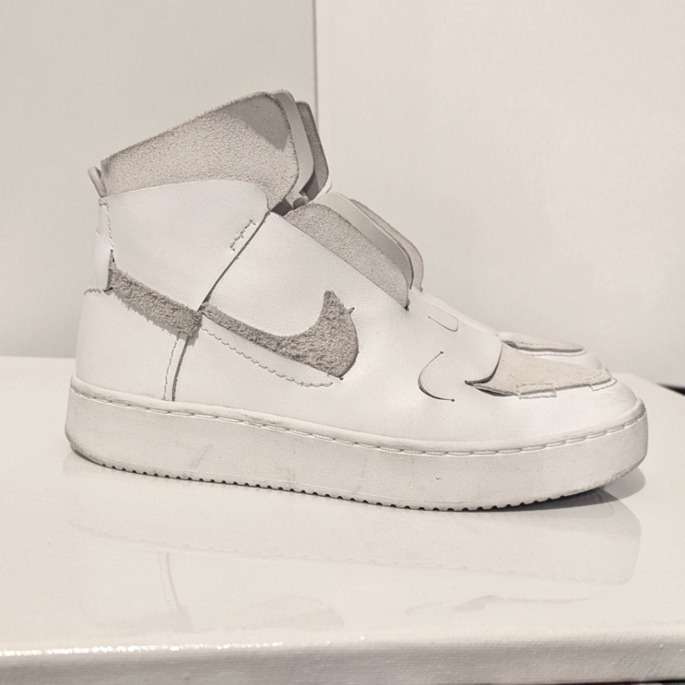 Nike VANDALIZED